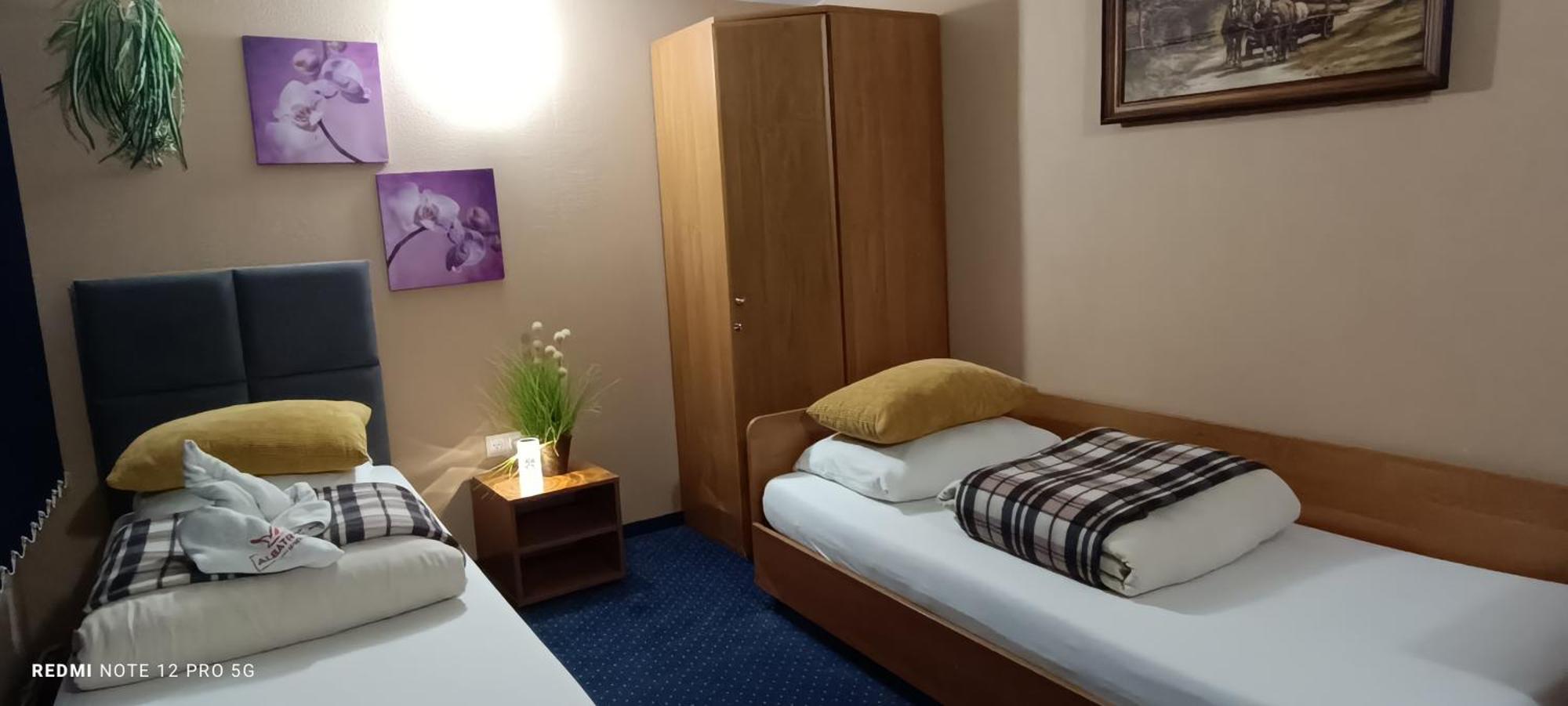 Zajazd Albatros Rzeszow Spa Extérieur photo